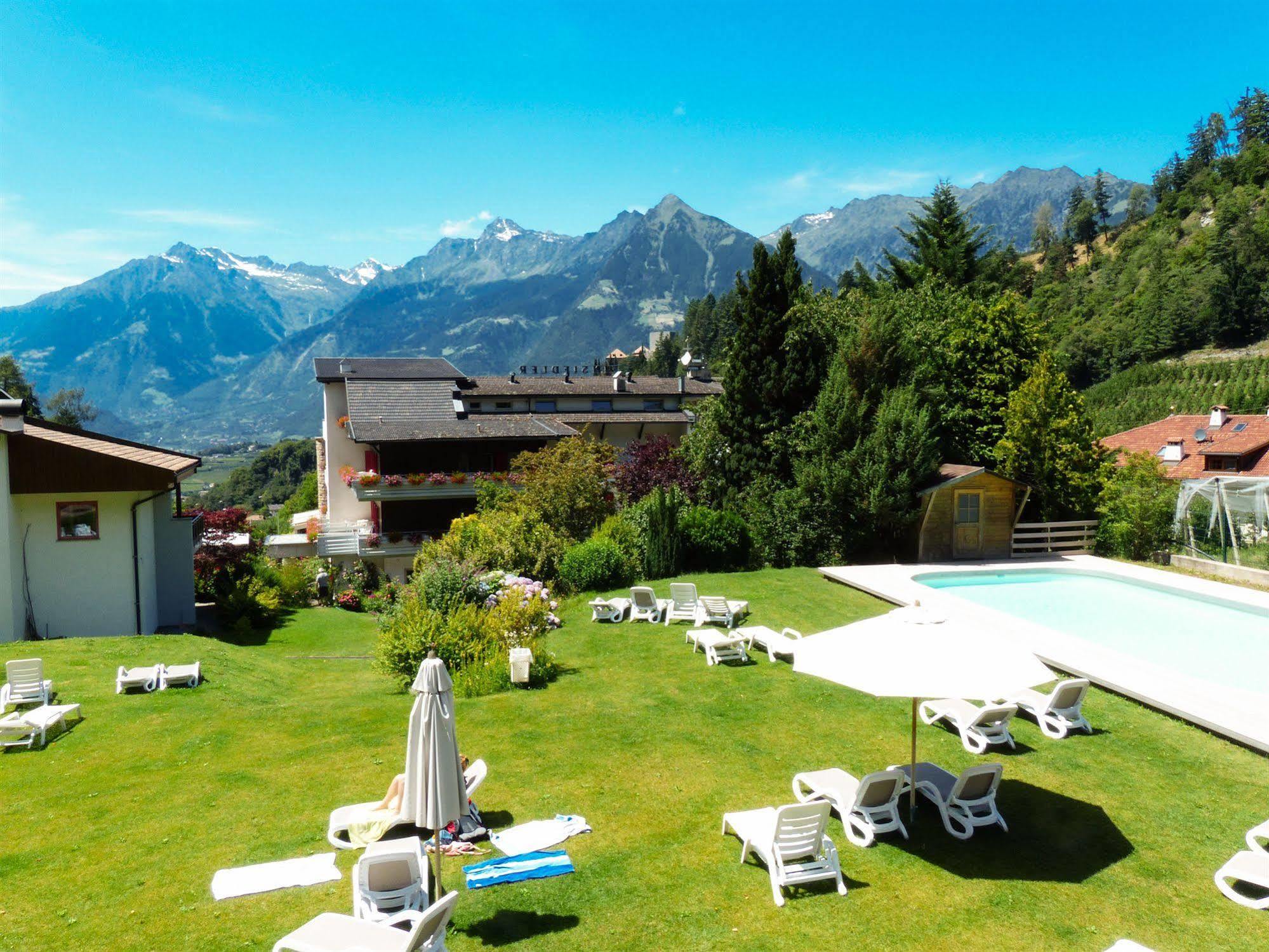 Prinz Rudolf Smart Hotel Merano Luaran gambar